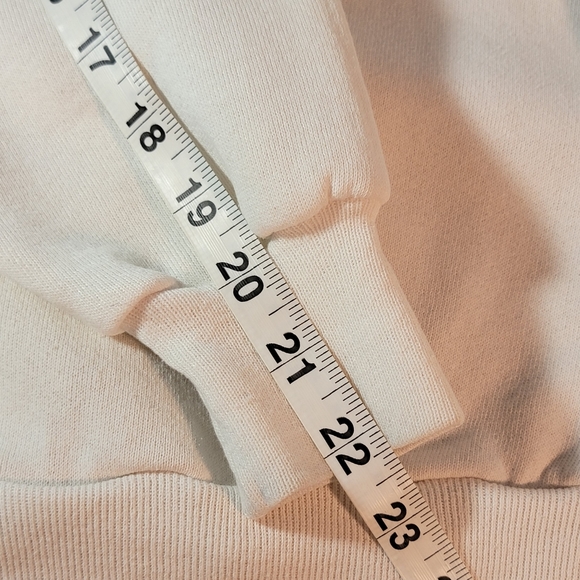 Cacun Embroidered Vintage Grandma Sweatshirt Crewneck Women's Size L - Picture 16 of 16